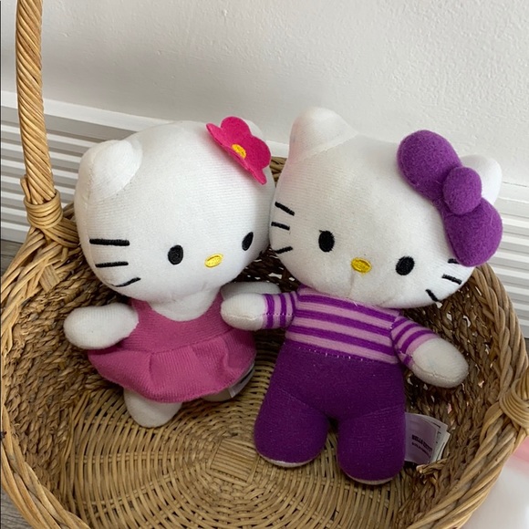 Small hello Kitty plush 3/$6 - Picture 5 of 5
